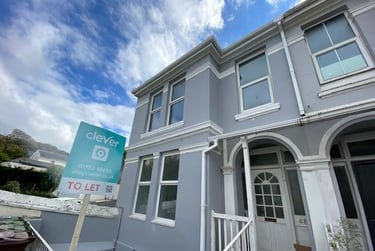 3 bed flat, Wesley Avenue, Peverell, Plymouth, PL34RA - Image 2